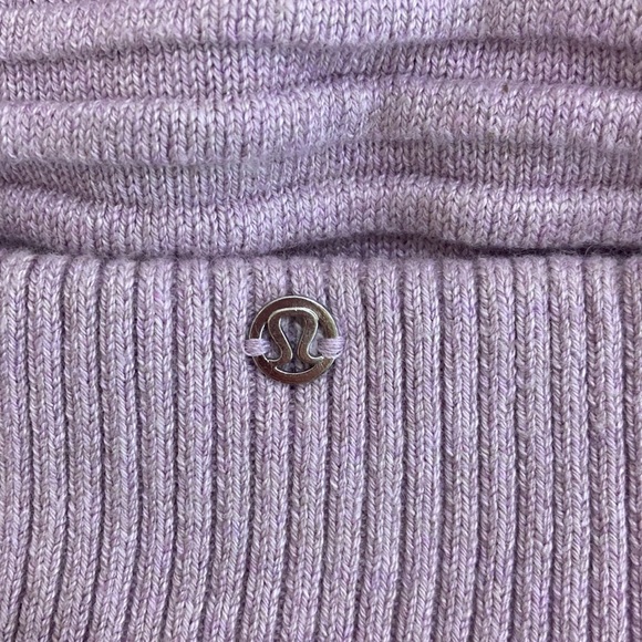 Lululemon winter hat - Picture 2 of 4